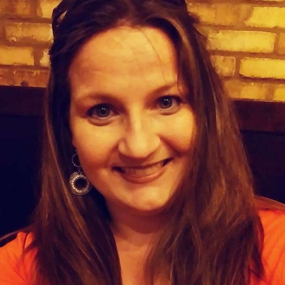 Meet your Posher, Lori